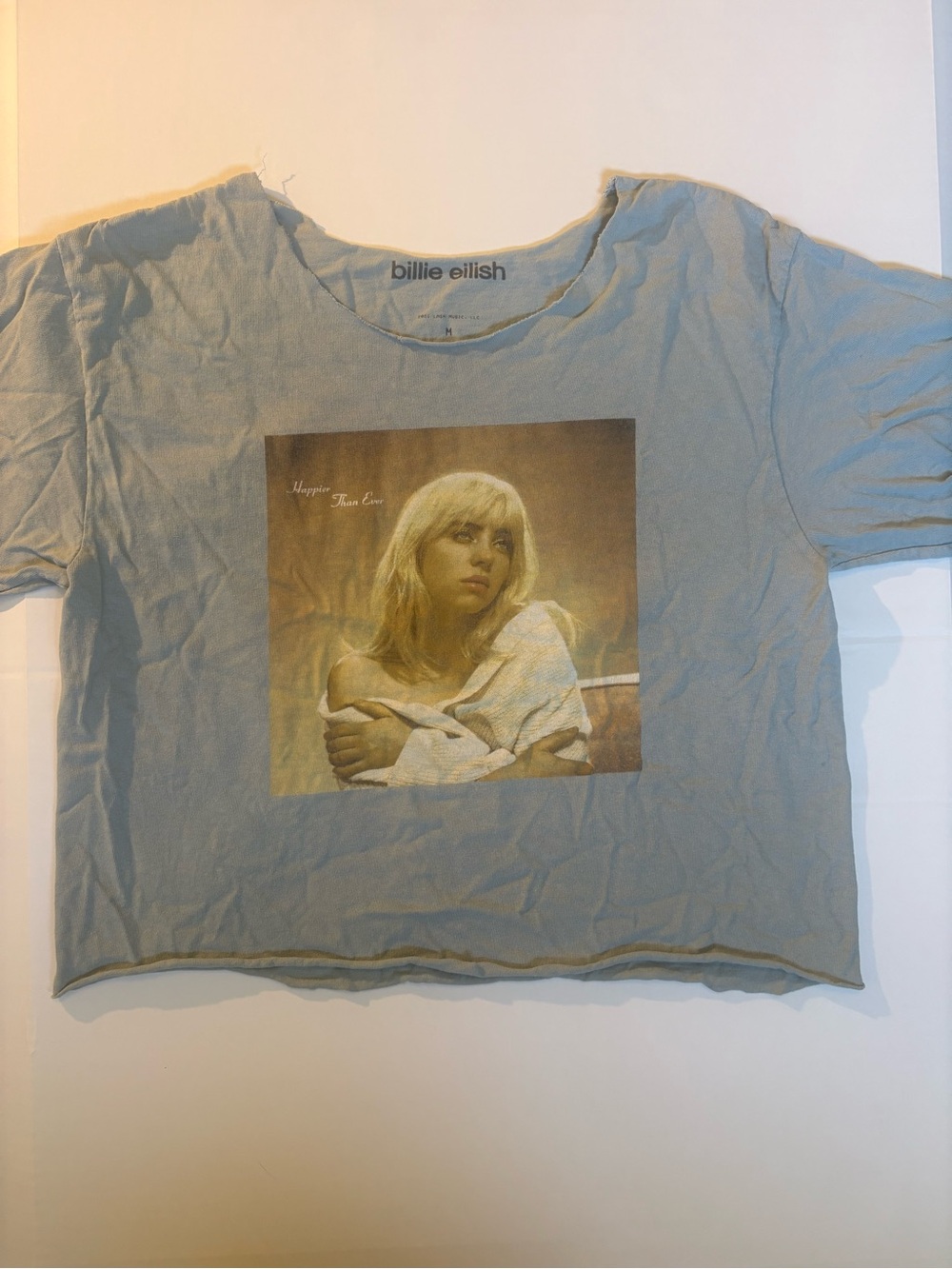 Billie Eilish Women’s Wide Neck Cropped Graphic T‑Shirt Size M